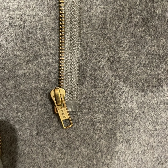 Cocoon coat in Italian stadium-cloth wool blend - Picture 5 of 6